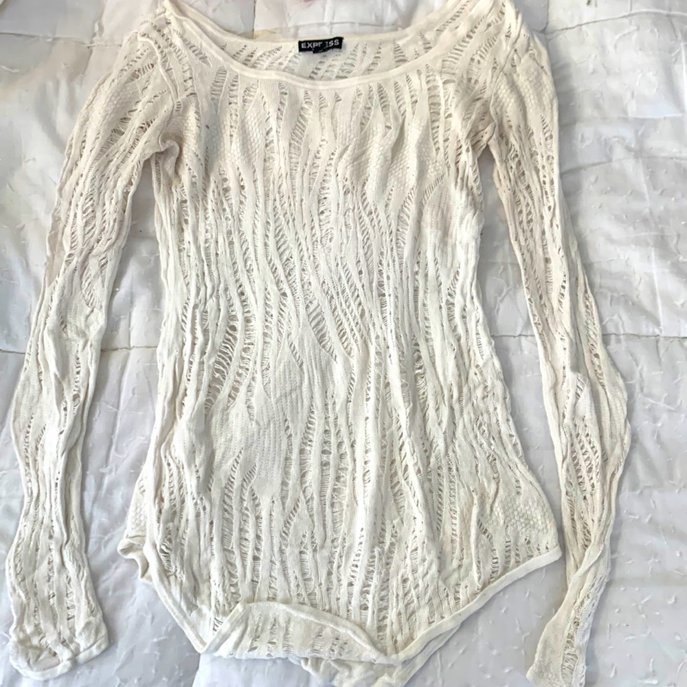 Express woven long sleeve tshirt